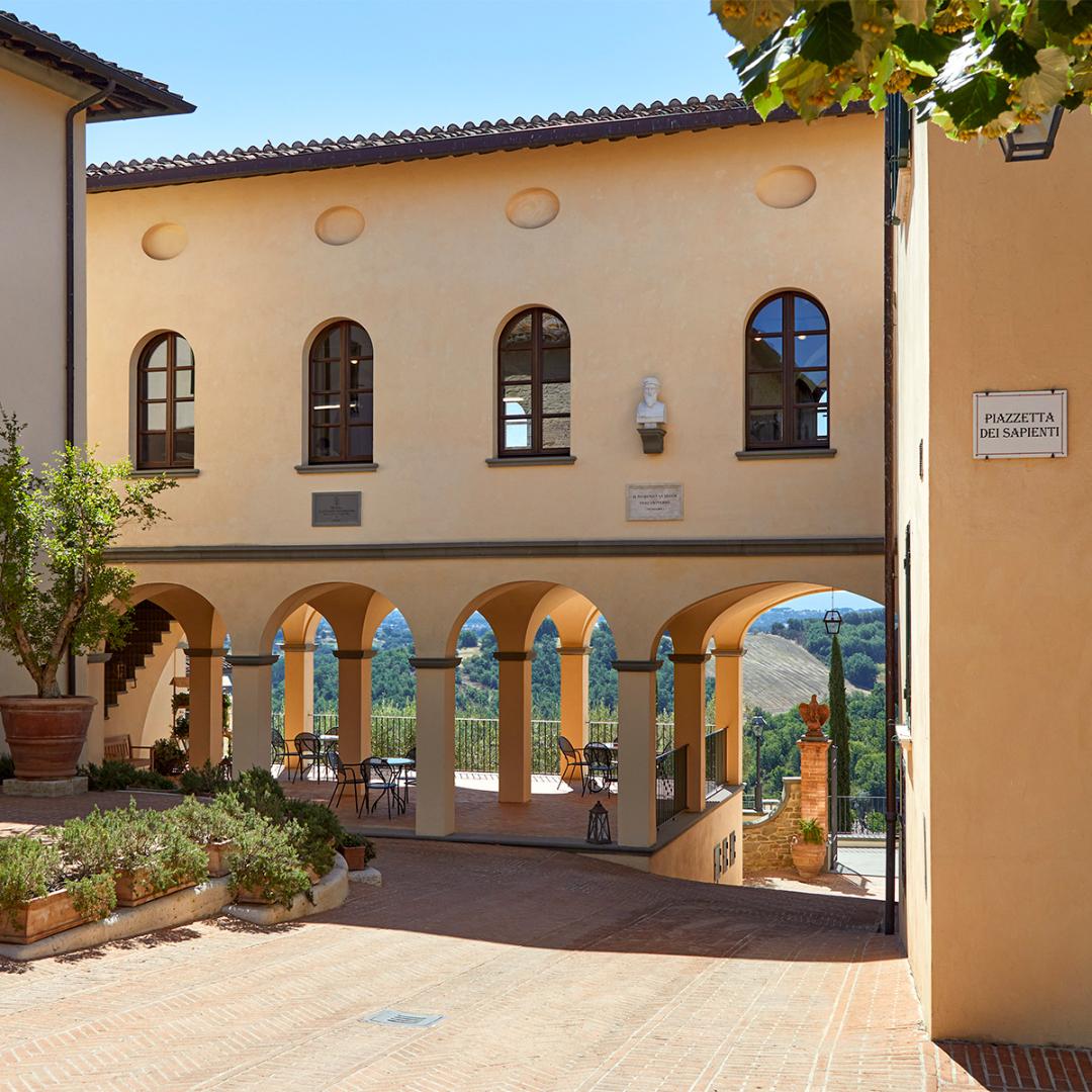 Piazzetta dei Sapienti