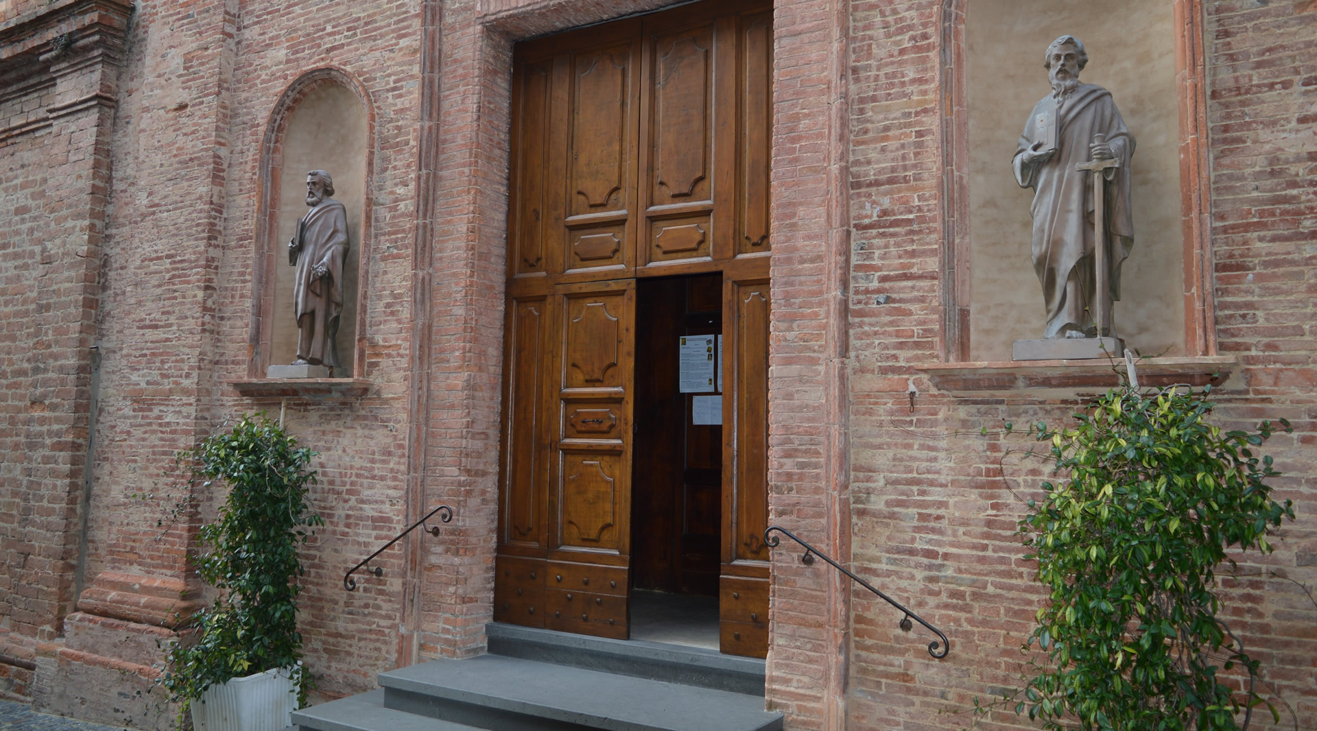 Chiesa parrocchiale dei SS. Apostoli Pietro e Paolo - Monteleone di Orvieto