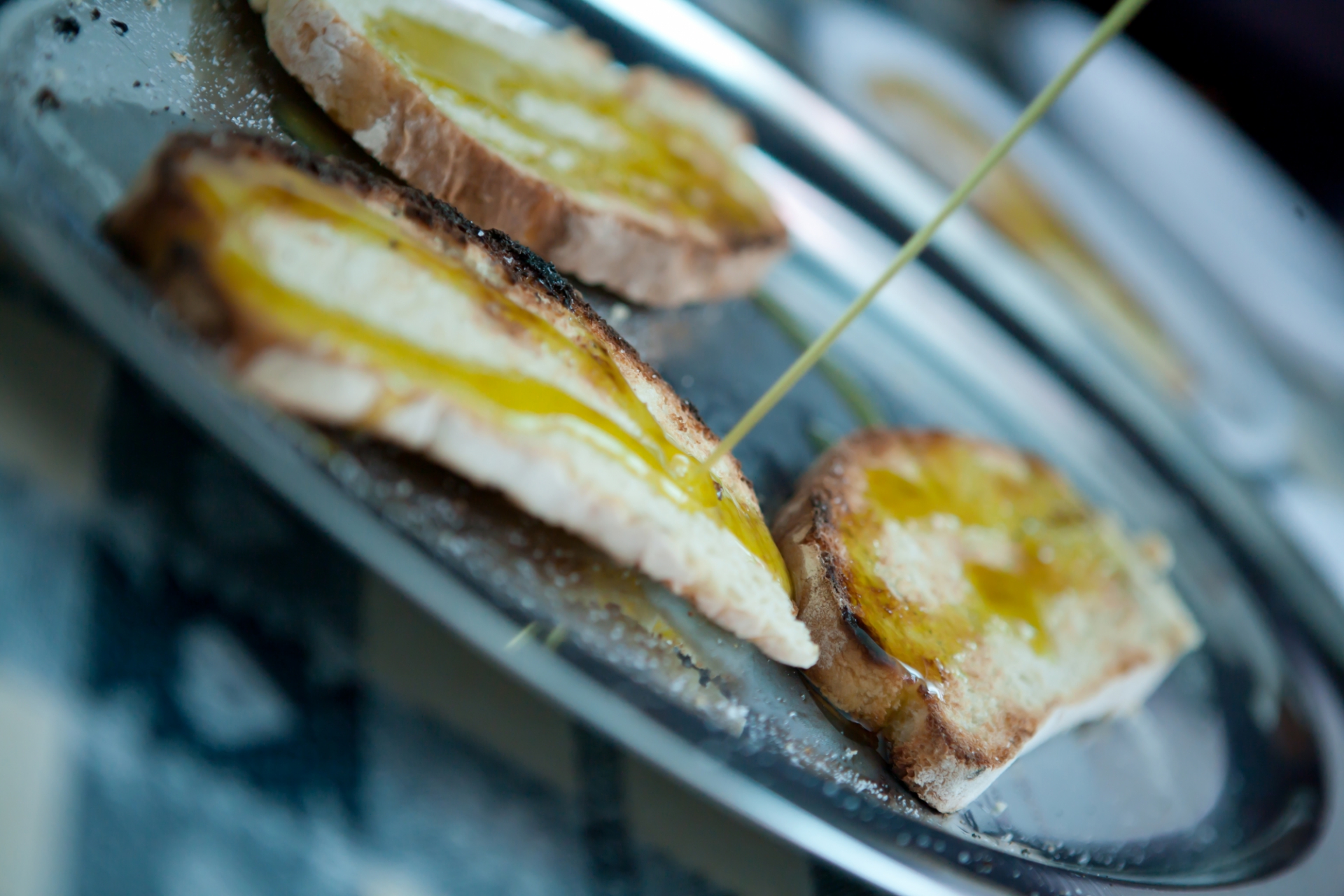 Die Straße des Olivenöls Dop Umbria Colli Orvietani