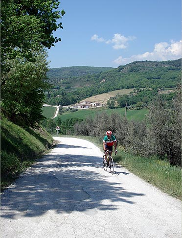 Hügel und Burgen rund um Corciano