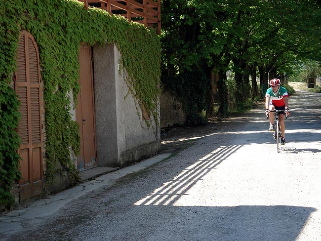 Hügel und Burgen rund um Corciano