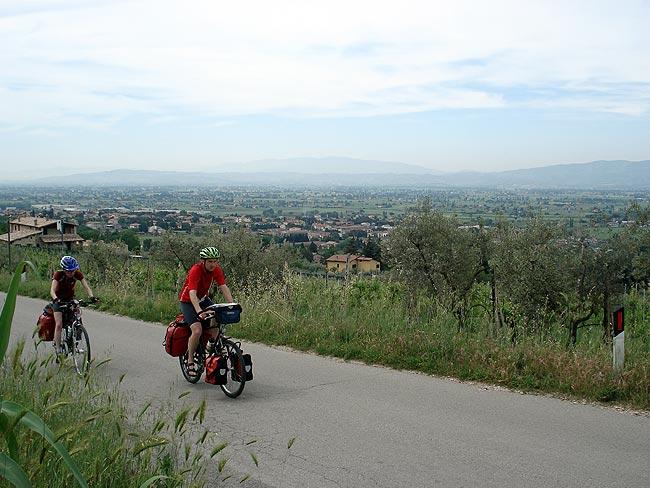 From Spello to Assisi along the ancient Olive Way