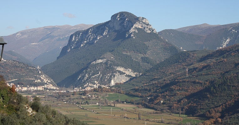 View of Ferentillo with the overhanging rock.