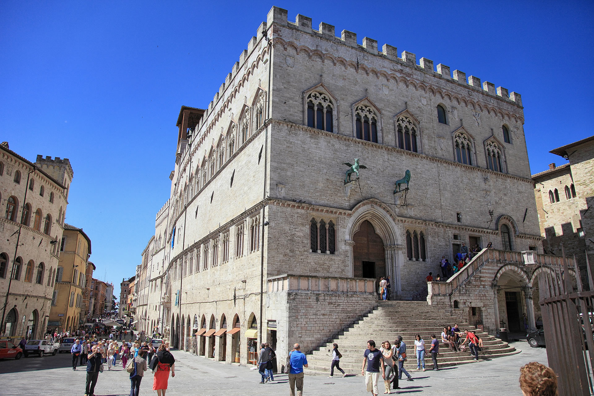 Girovagando per i pittoreschi borghi lungo la Strada dei vini del Cantico