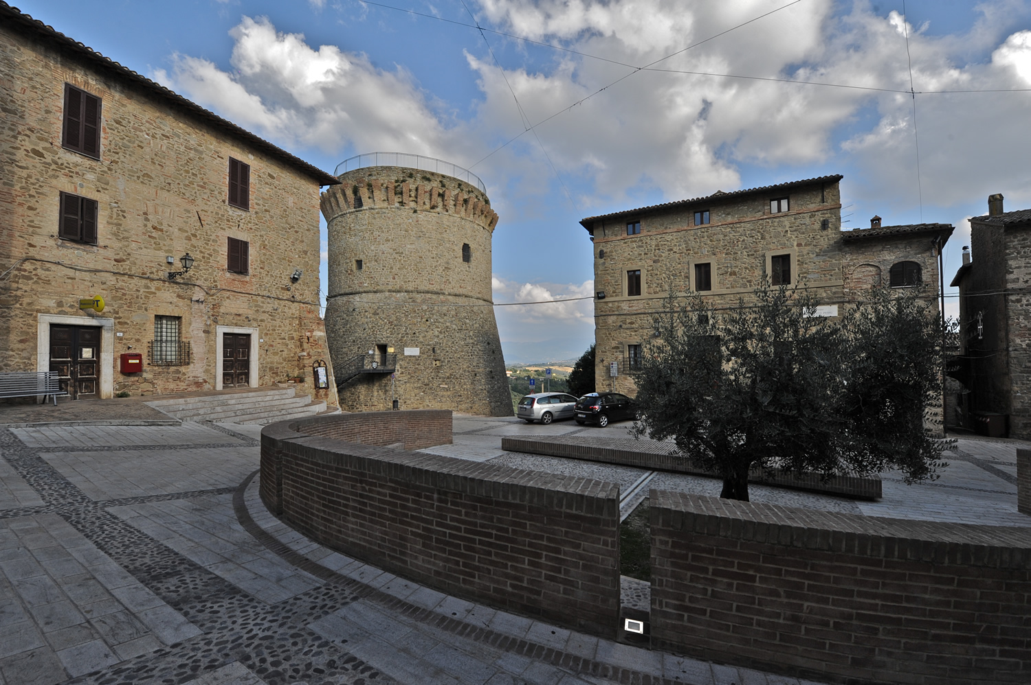Gualdo Cattaneo, the village of castles
