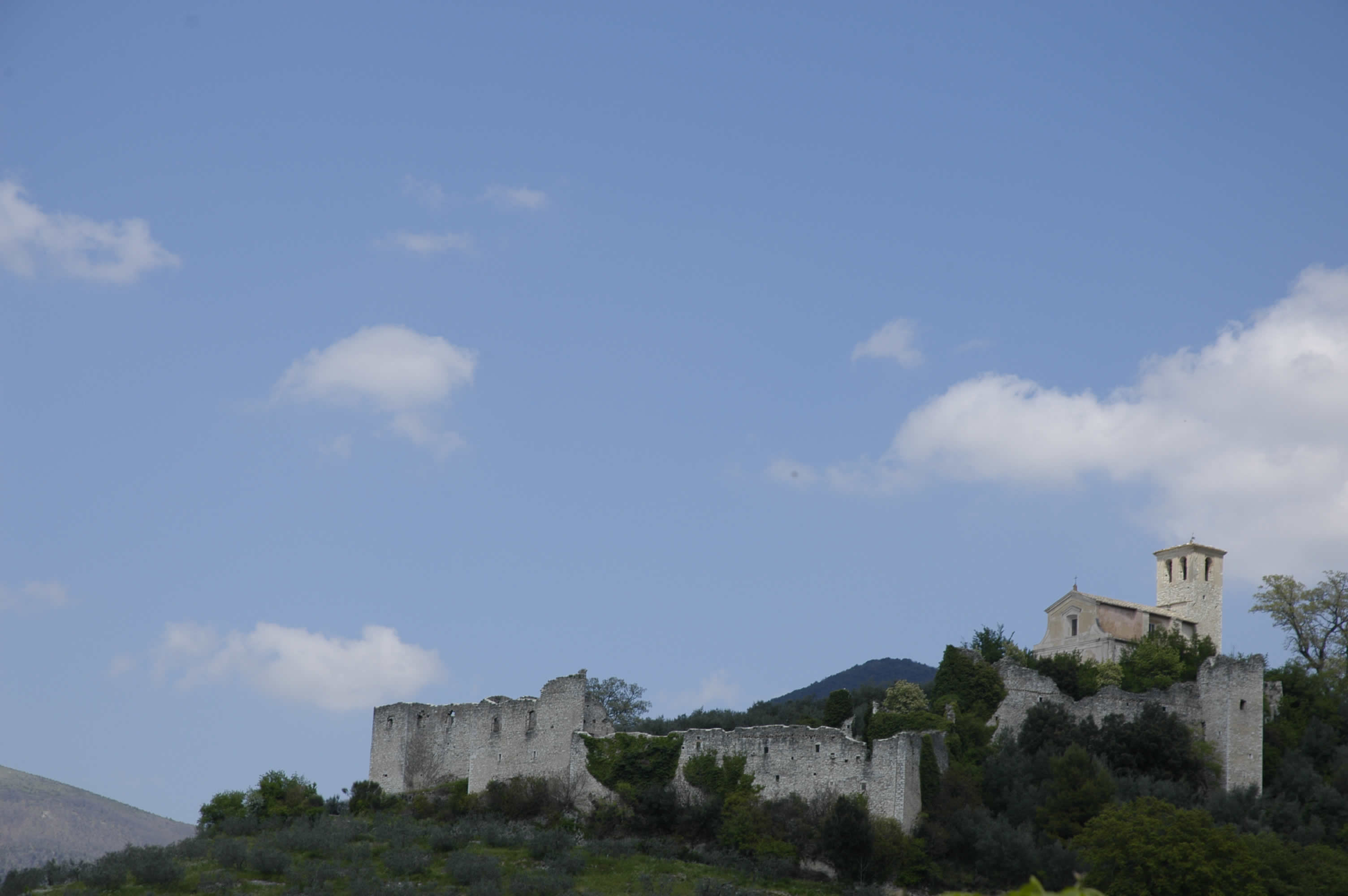 Il borgo di Poreta