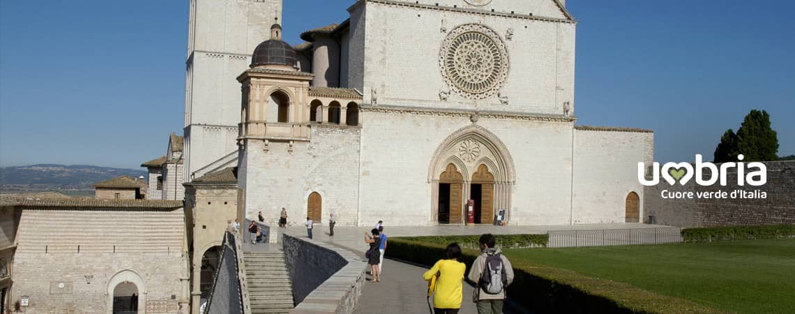 assisi basilica di san francesco luoghi di assisi via di francesco da valfabbrica ad assisi